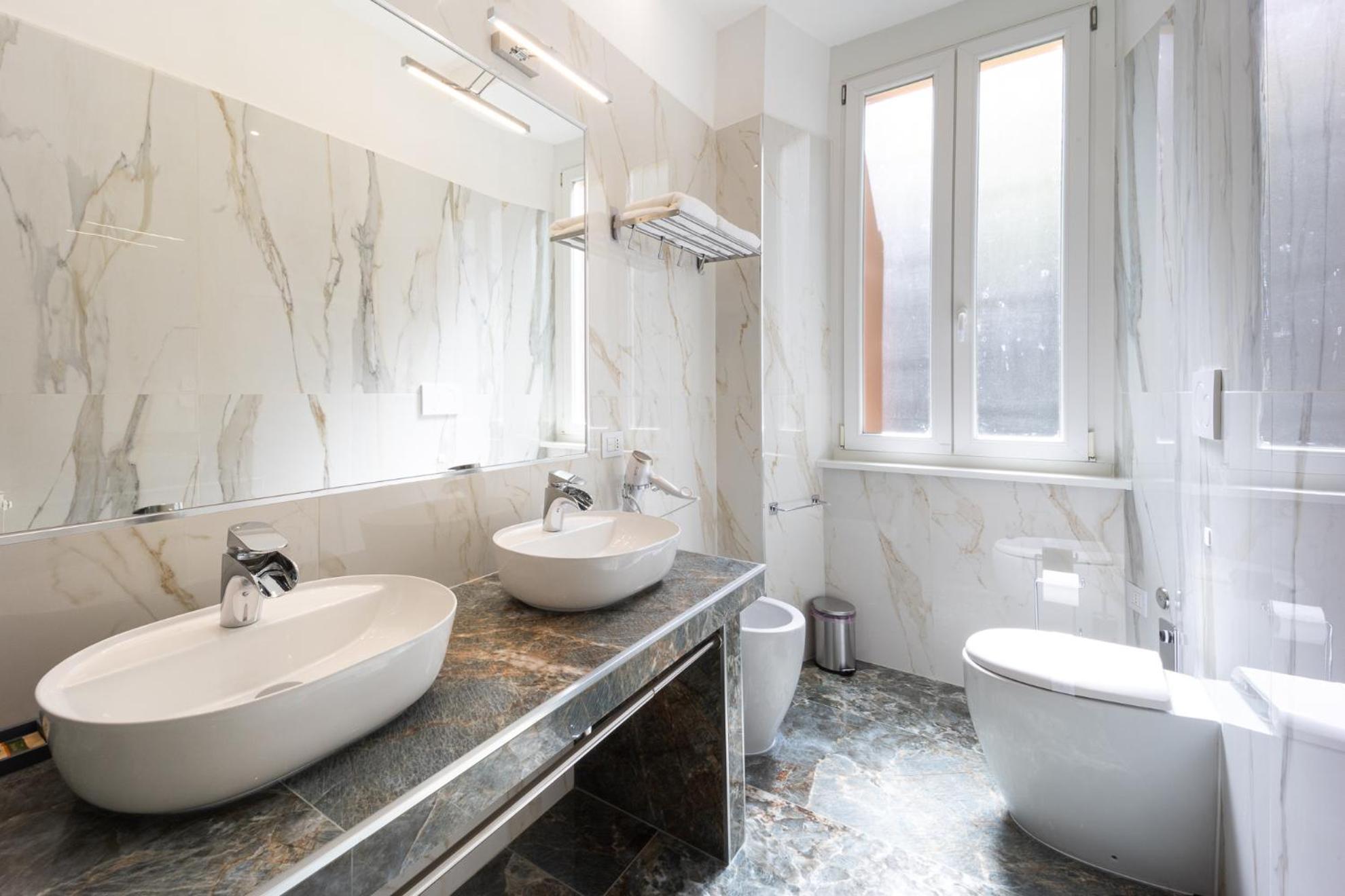 דירות רומא Caruso Regal House מראה חיצוני תמונה