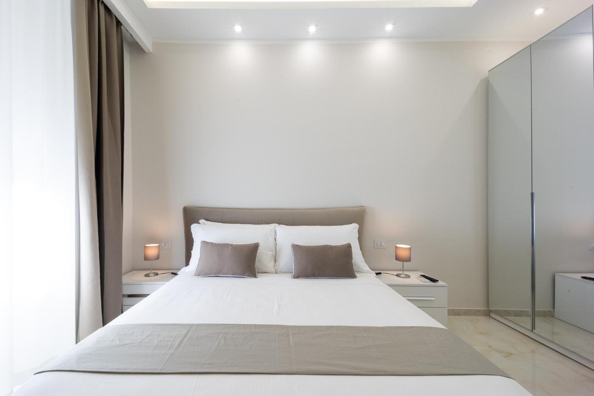 דירות רומא Caruso Regal House מראה חיצוני תמונה