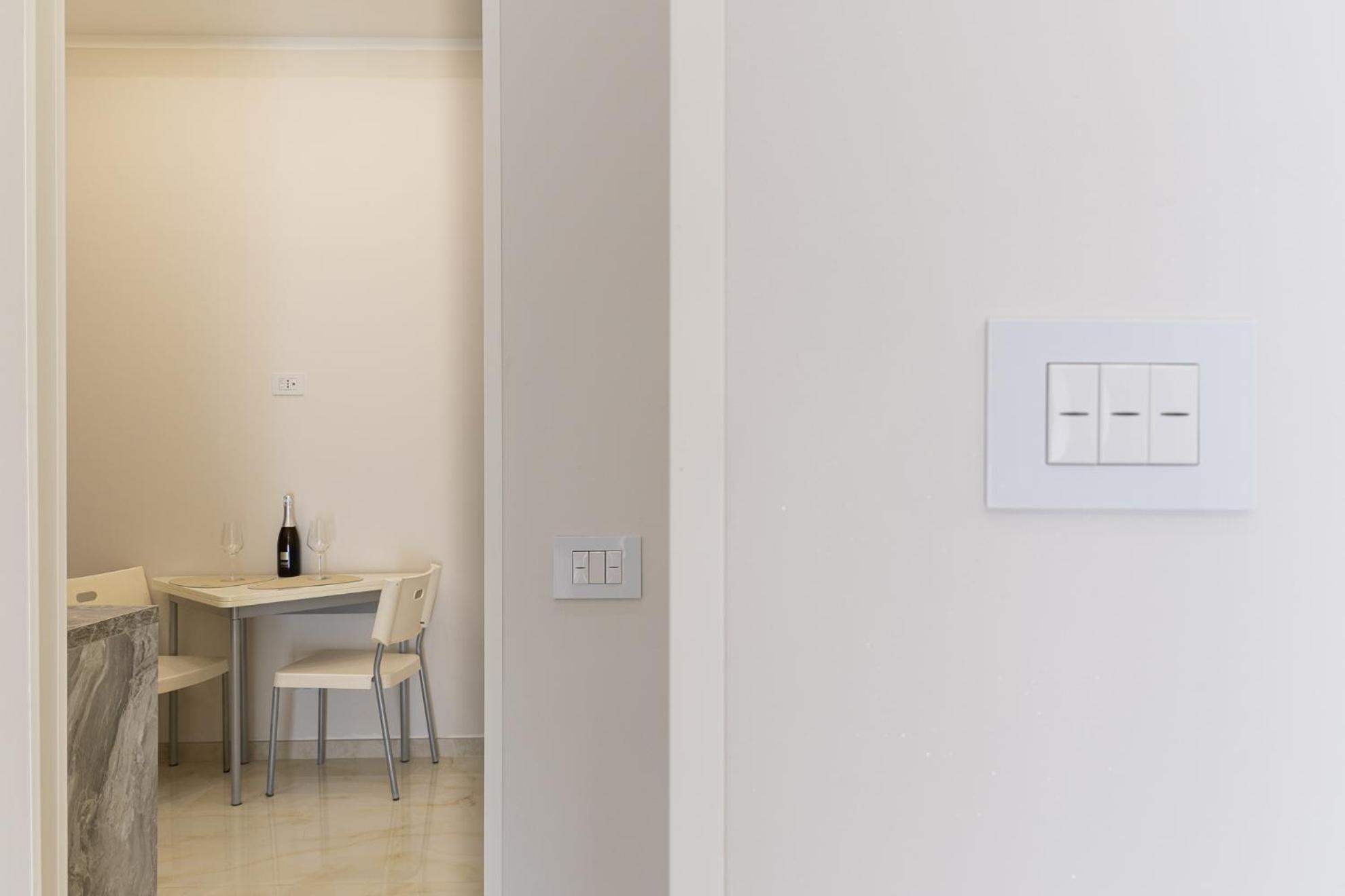 דירות רומא Caruso Regal House מראה חיצוני תמונה